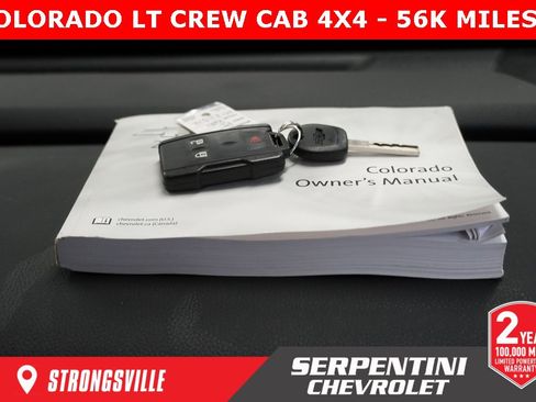 Used 2021 Chevrolet Colorado LT image 35