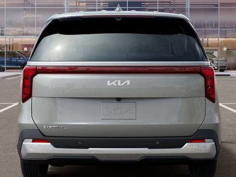 New 2026 Kia Carnival EX FWD image 14