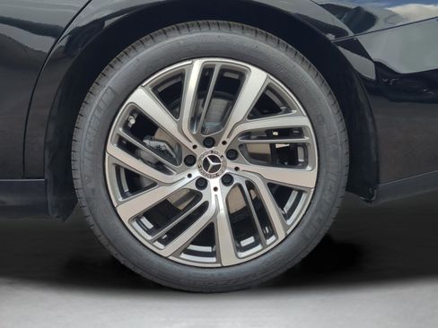 Certified 2024 Mercedes-Benz E 350 4MATIC Sedan image 7