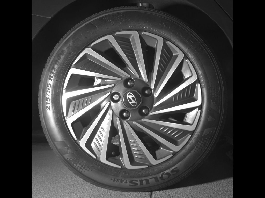 Used 2024 Hyundai Sonata Limited FWD image 12