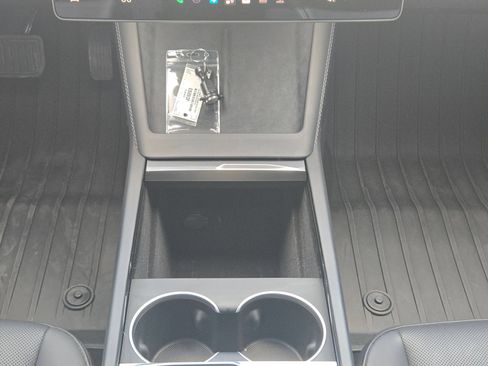 Used 2024 Tesla Model 3 Standard Range RWD image 19