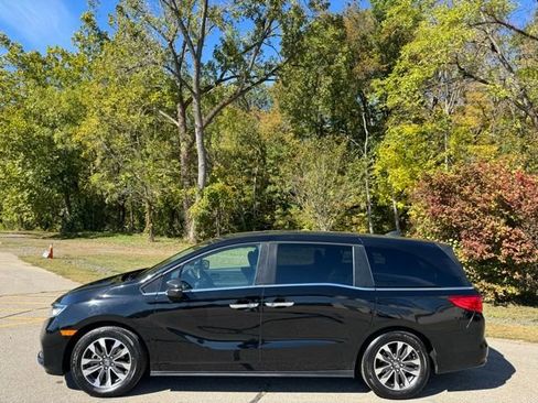 Used 2023 Honda Odyssey EX-L image 9