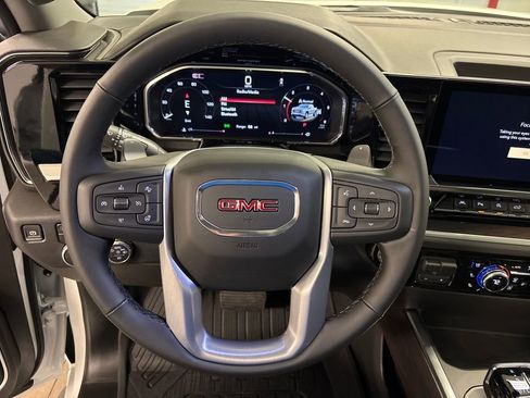 New 2026 GMC Sierra 1500 SLT w/ SLT Convenience Package AWD/4WD image 33