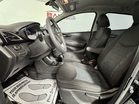 Used 2022 Chevrolet Spark LT w/ Spark Special Edition FWD image 15