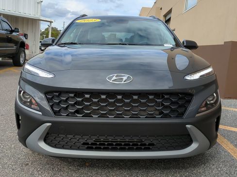 Certified 2023 Hyundai Kona SEL w/ Convenience Package image 9