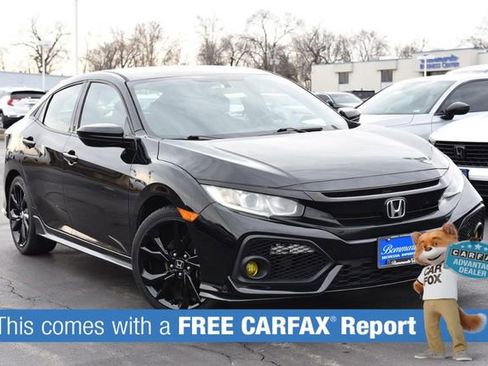 Used 2017 Honda Civic Sport image 2