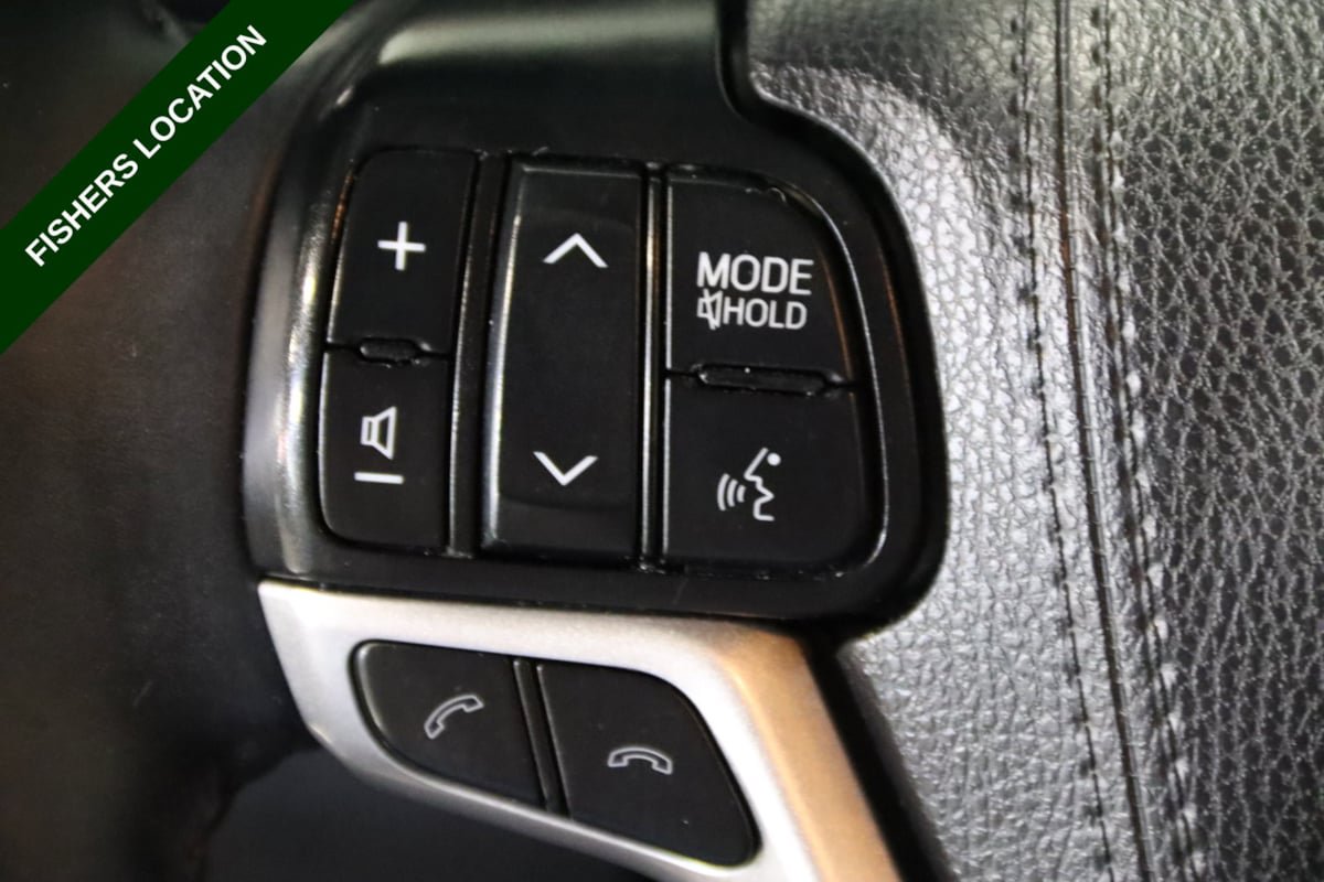 Used 2019 Toyota Highlander Limited AWD/4WD image 15