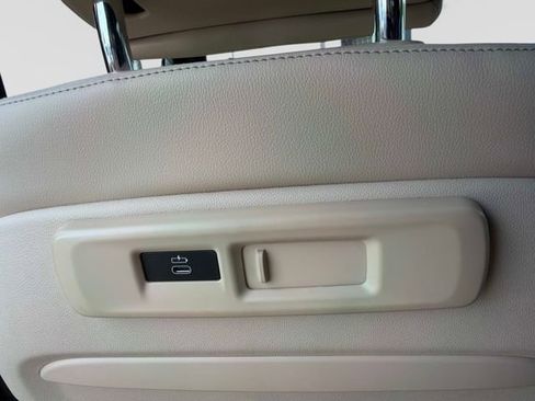 Used 2021 BMW X7 M50i AWD/4WD image 20