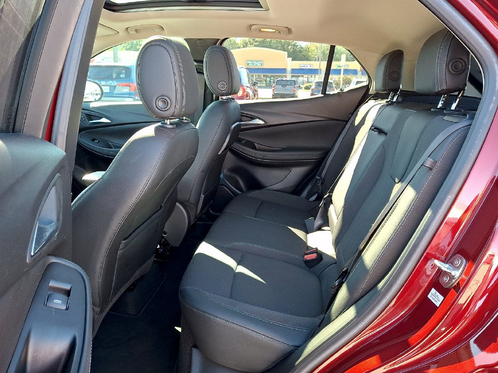 Used 2022 Buick Encore GX Select w/ Experience Buick Package FWD image 10