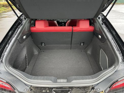 Used 2024 Acura Integra Type S image 9