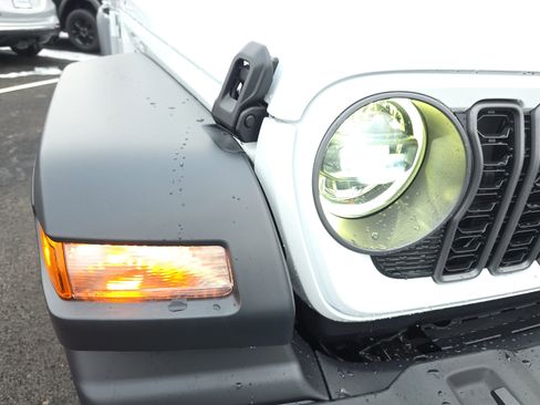 New 2026 Jeep Wrangler Sport S image 27