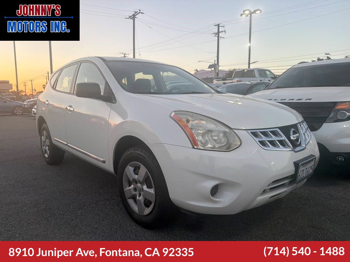 Used 2013 Nissan Rogue S FWD image 1