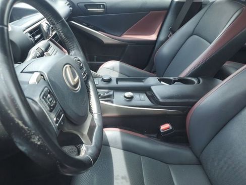 Used 2018 Lexus IS 300 w/ Accessory Package 2 RWD image 9