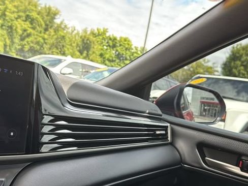 Used 2026 Toyota Camry XSE FWD image 18