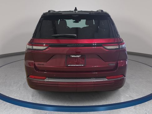 Used 2026 Jeep Grand Cherokee Summit w/ Obsidian Package AWD/4WD image 7