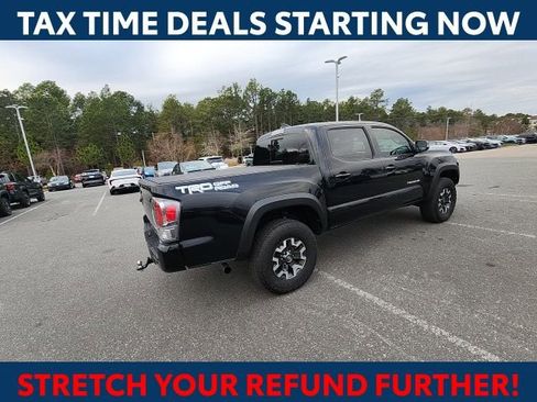Used 2022 Toyota Tacoma TRD Off-Road image 11