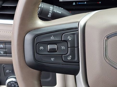 Used 2023 GMC Yukon Denali image 28