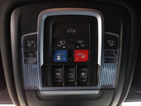 Used 2020 RAM 2500 Power Wagon image 32