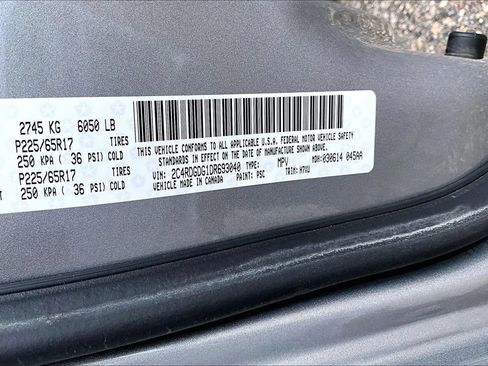 Used 2013 Dodge Grand Caravan Crew w/ Driver Convenience Group FWD image 18
