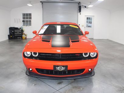 Used 2016 Dodge Challenger R/T Scat Pack w/ Leather Interior Group