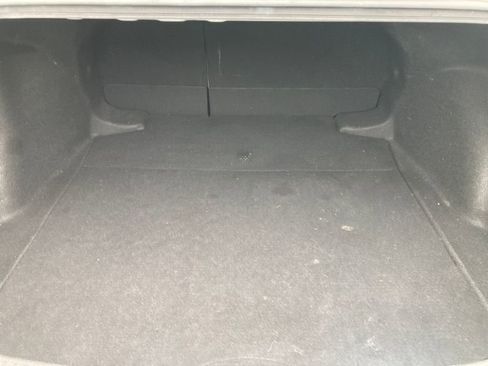 Used 2022 Toyota Corolla LE image 27