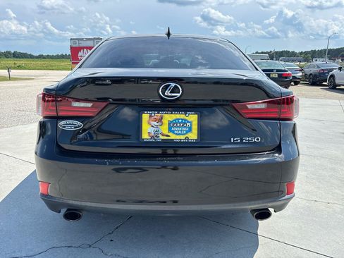 Used 2014 Lexus IS 250 RWD image 5