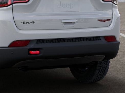 New 2026 Jeep Compass Trailhawk image 12