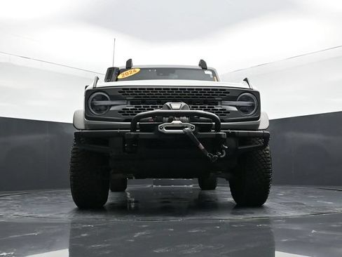 Used 2024 Ford Bronco Everglades AWD/4WD image 45