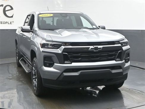 Used 2023 Chevrolet Colorado LT w/ LT Convenience Package III image 49
