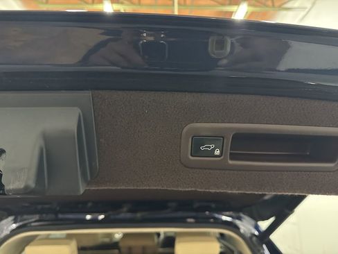 Used 2018 Lexus RX 350L FWD image 18