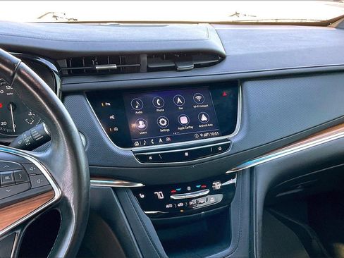 Used 2020 Cadillac XT5 Premium Luxury image 9