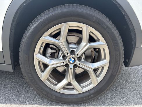 Used 2022 BMW X3 xDrive30i w/ Premium Package 2 AWD/4WD image 11