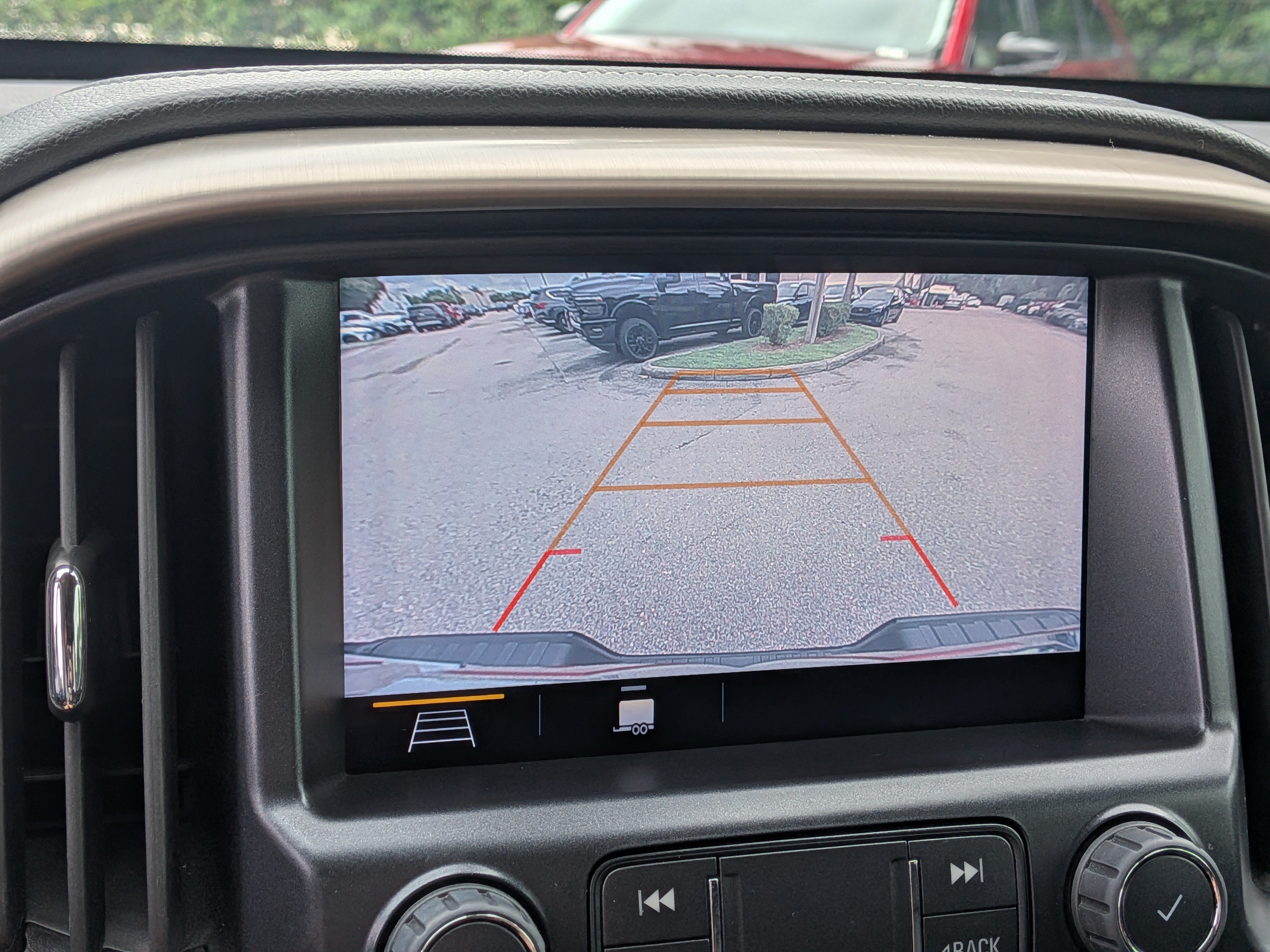 Used 2022 GMC Canyon Denali RWD image 31
