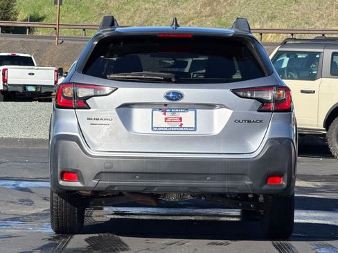 Certified 2024 Subaru Outback Onyx Edition image 5