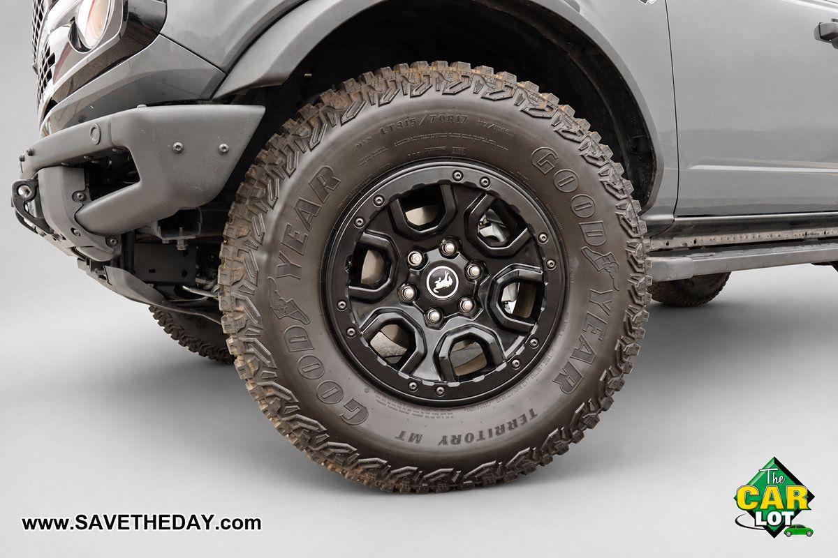 Used 2023 Ford Bronco Wildtrak AWD/4WD image 3