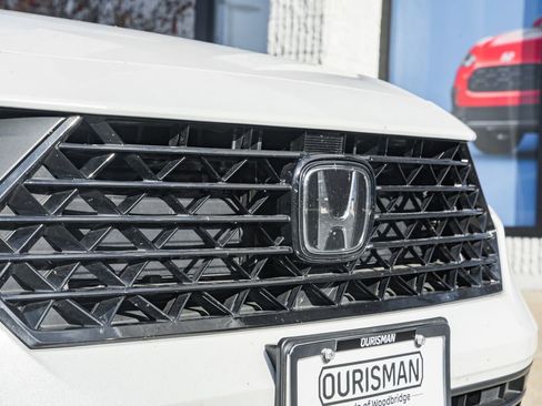 Certified 2024 Honda Accord EX image 9