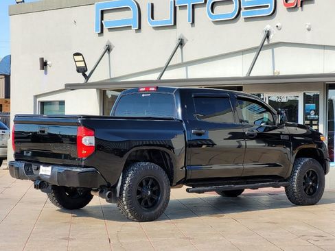 Used 2019 Toyota Tundra Platinum image 4