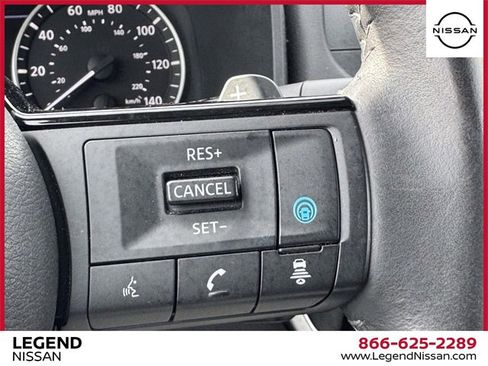 Used 2023 Nissan Rogue SV w/ SV Premium Package image 20