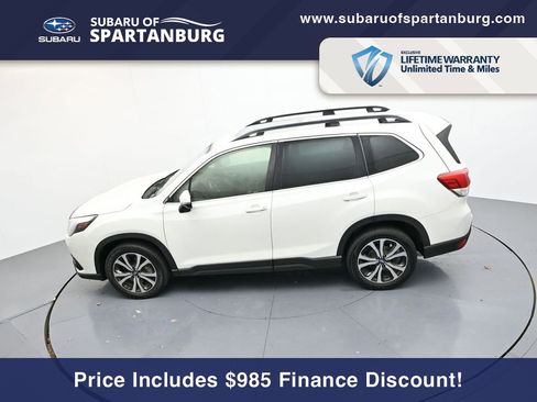 Used 2022 Subaru Forester Limited image 22