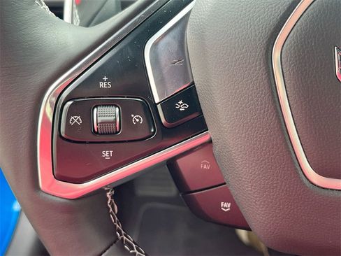 Used 2024 Chevrolet Corvette Stingray Preferred Cpe w/ Z51 Performance Package image 28