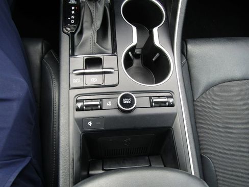 Used 2022 Kia K5 GT-Line w/ GT-Line Awd Premium Package image 15