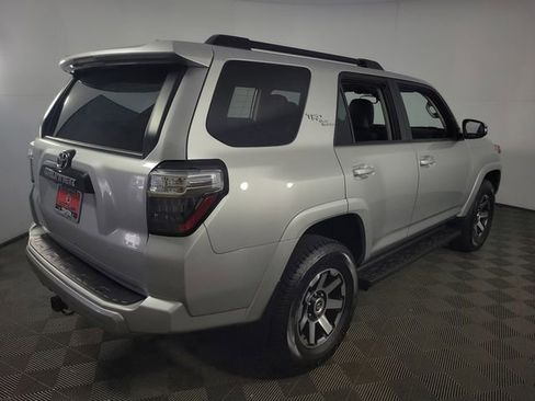 Used 2024 Toyota 4Runner TRD Off-Road Premium image 8