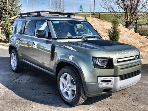 Certified 2021 Land Rover Defender 110 SE image 7