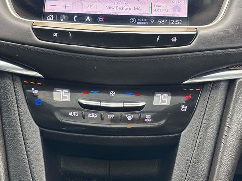 Used 2022 Cadillac XT5 Sportv w/ Platinum Package image 28