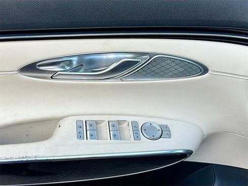 Used 2023 Genesis GV70 2.5T image 19