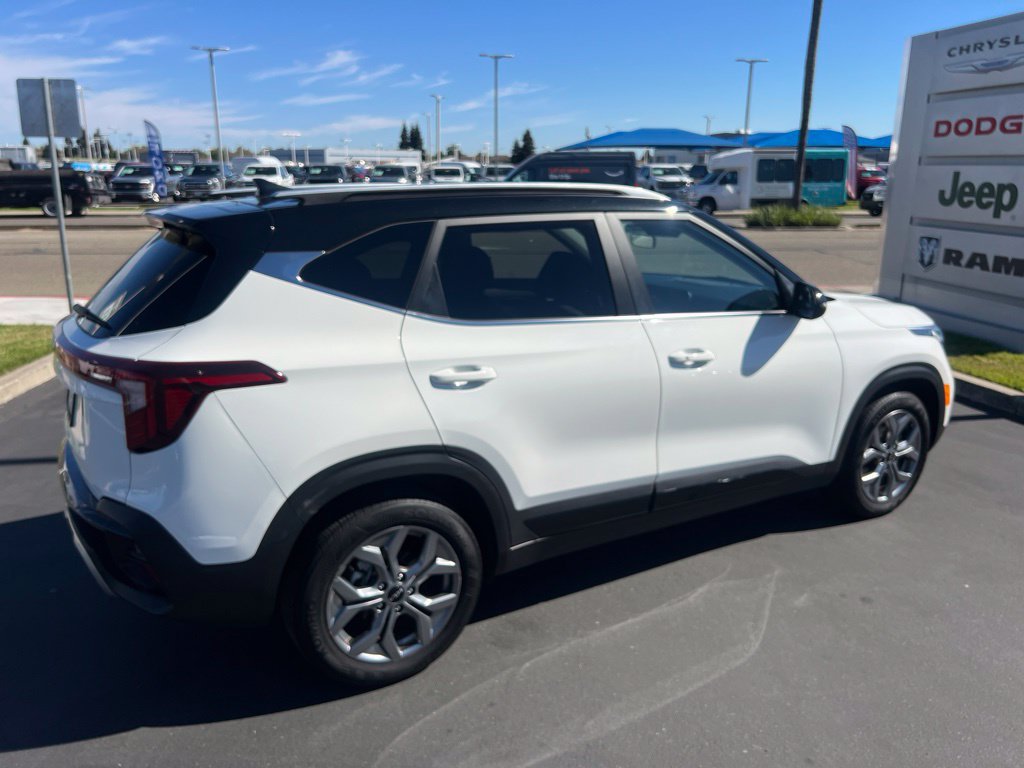 Used 2024 Kia Seltos S FWD image 18