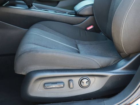 Used 2023 Honda Accord Sport image 11