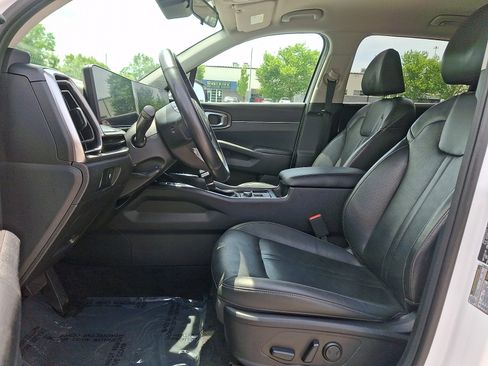 Certified 2024 Kia Sorento S AWD/4WD image 13