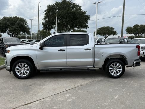 Used 2022 Chevrolet Silverado 1500 Custom RWD image 7