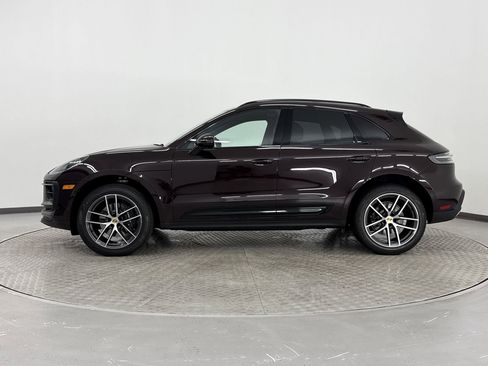 New 2025 Porsche Macan Turbo image 2